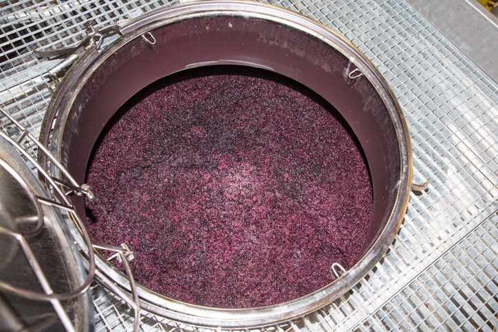 Wine producer improves sparging process using digital mass flow controllers from Brooks Instrument